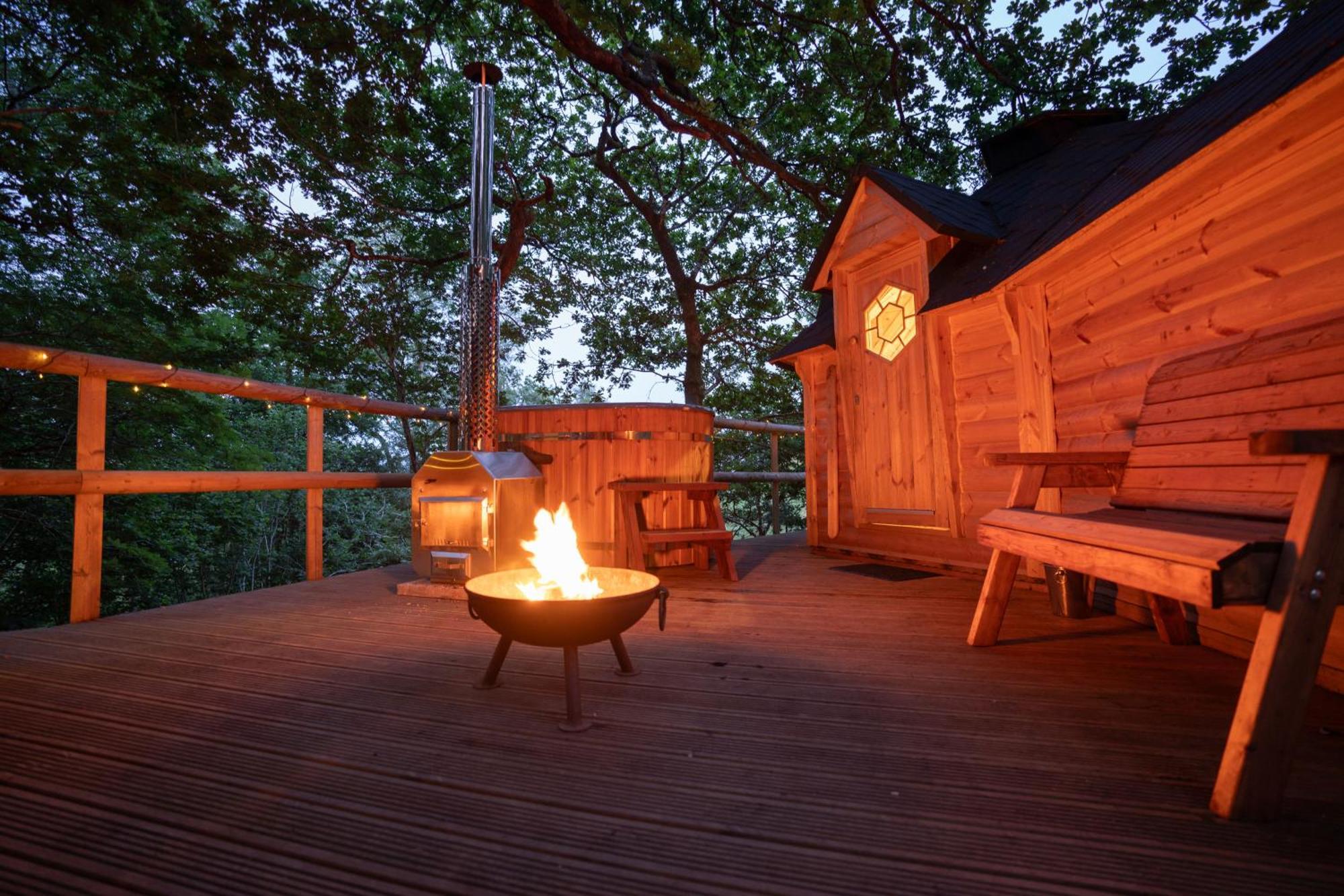 Chestnut Tree House With Hot Tub & Sauna Barmouth Exterior foto